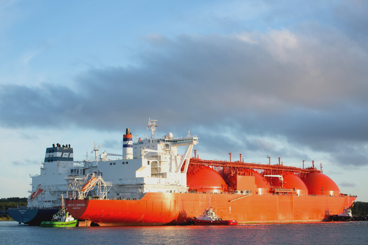 Höegh LNG - Fleet Management